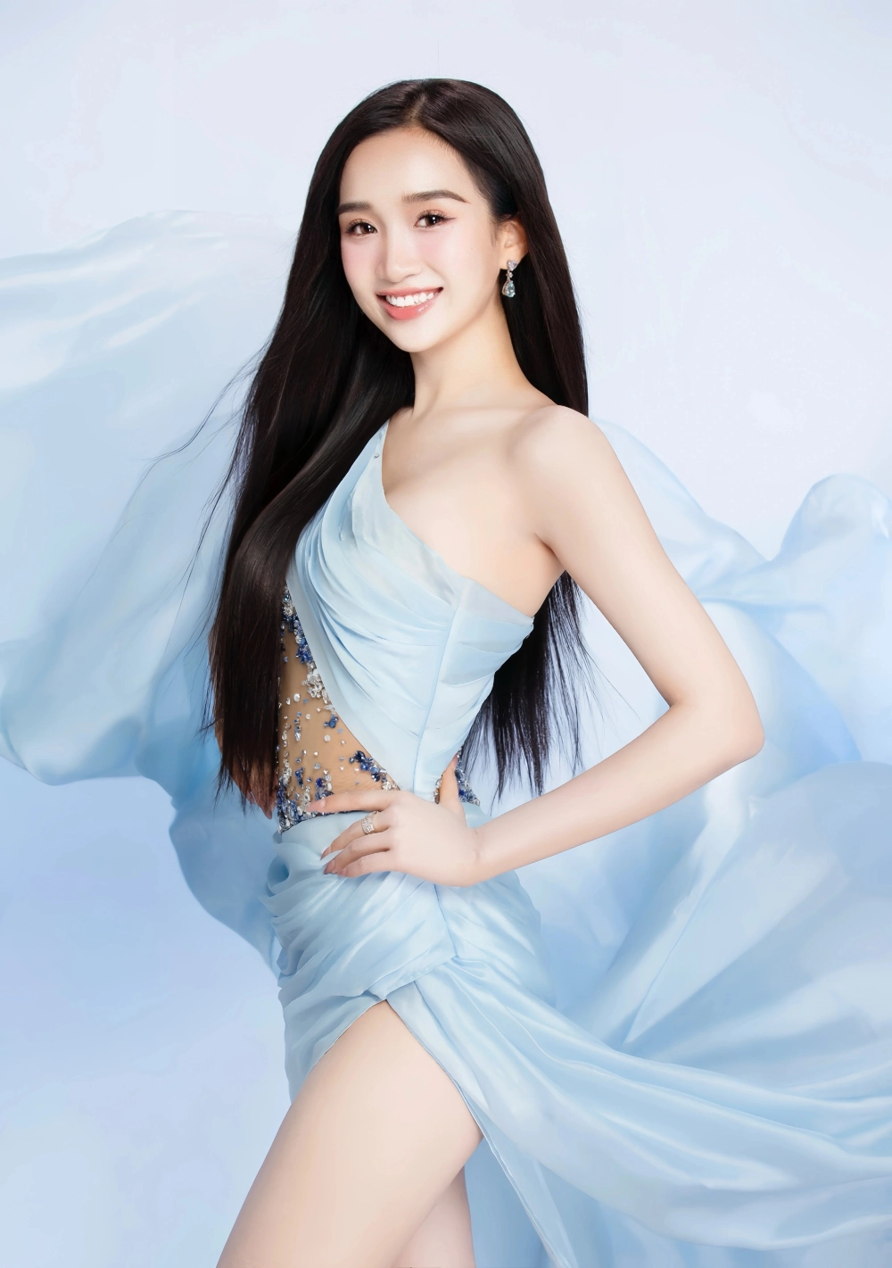 Cảm hứng mỗi ngày với bộ hình nền gái sinh viên Swaglive Idol cực xinh.