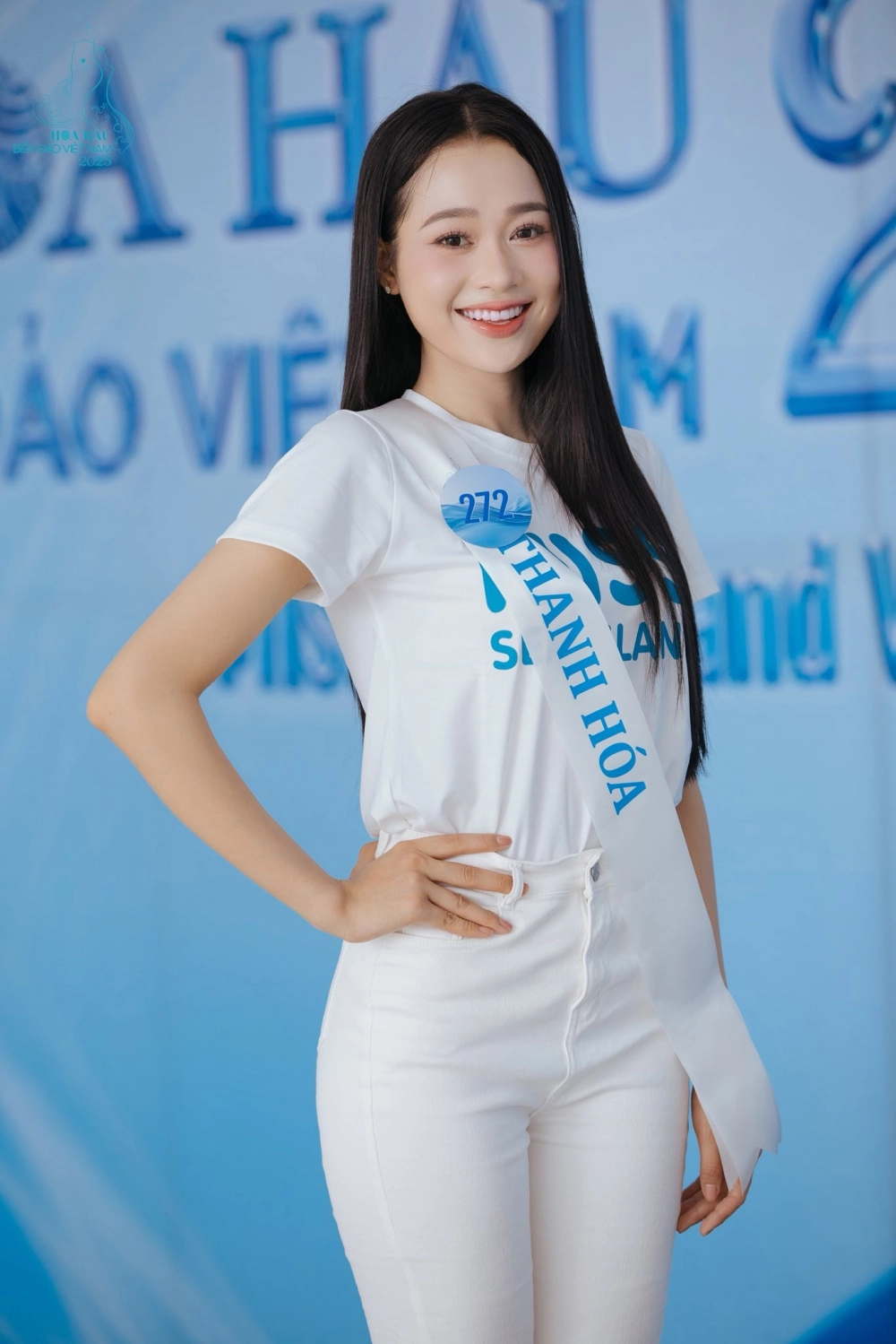 Nét đẹp đậm chất truyền thống và hiện đại của gái sinh viên Swaglive Idol Việt Nam.