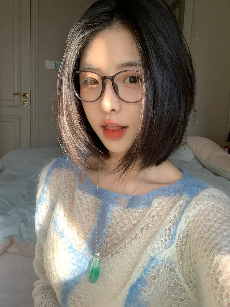 Swaglive Idol | Ngắm ảnh gái xinh tóc ngắn xinh xắn khiến ai cũng thích