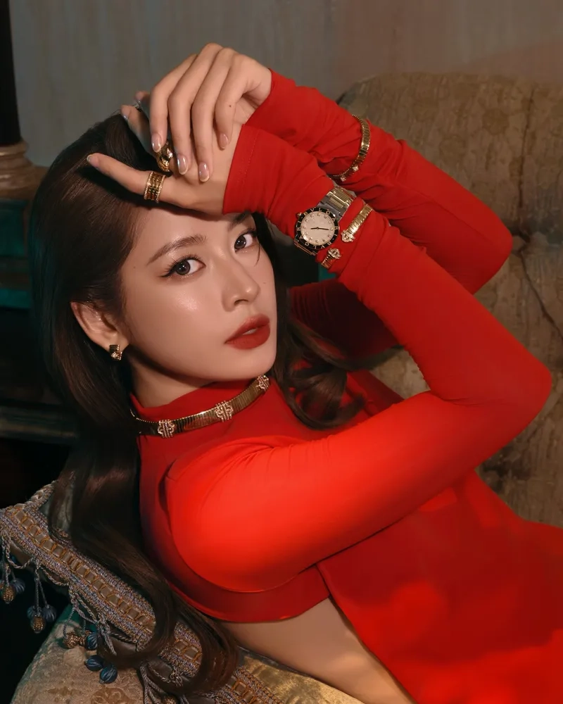 Chi Pu mới nhất rạng rỡ Swaglive Idol năm 2026