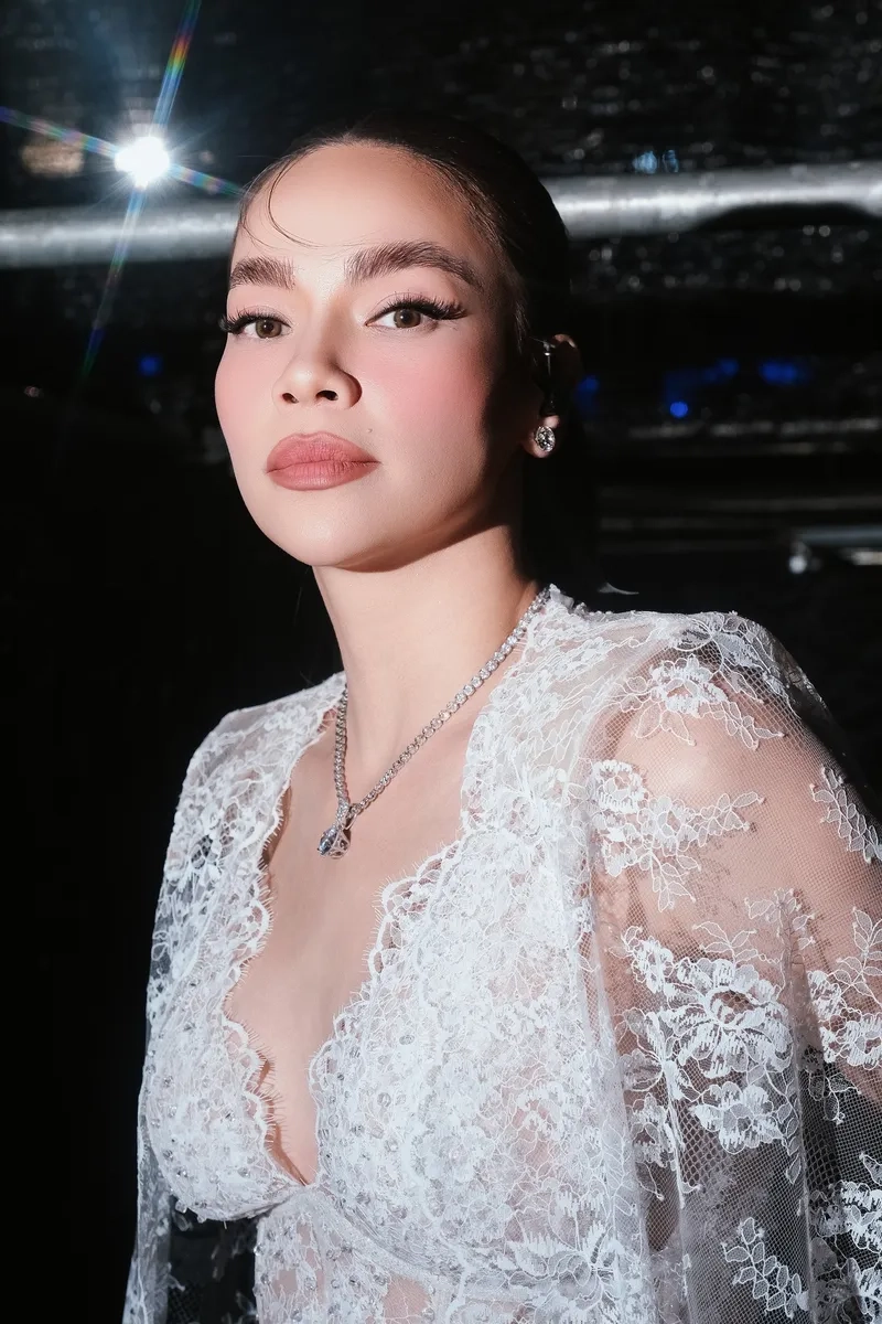 Gia đình Hồ Ngọc Hà cùng Kim Lý đẹp