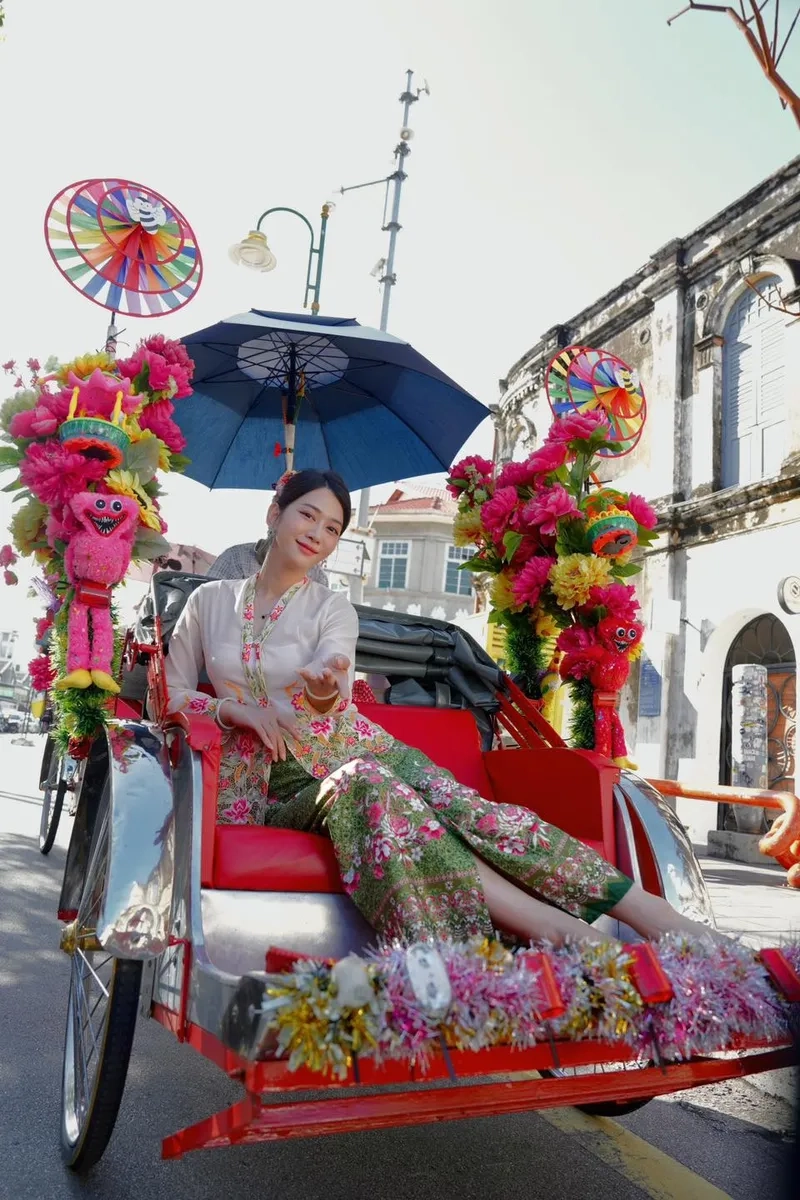 Lê Bống chạy bộ rèn luyện sức khỏe