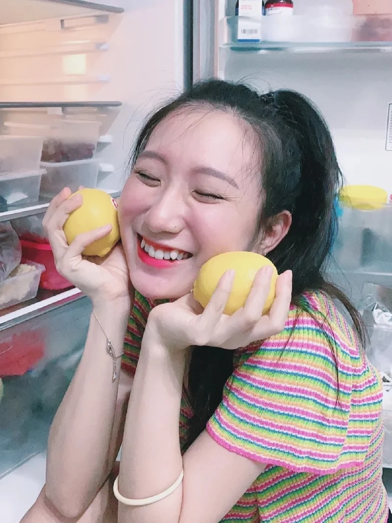 Gái răng khểnh Swaglive